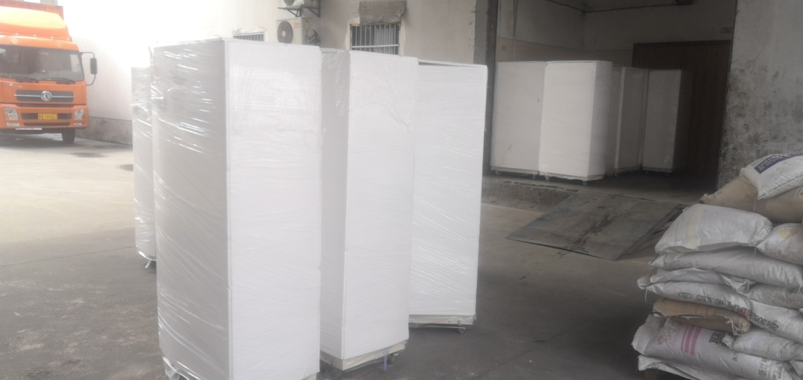 1590806112139965.jpg 1590806112139965.jpg